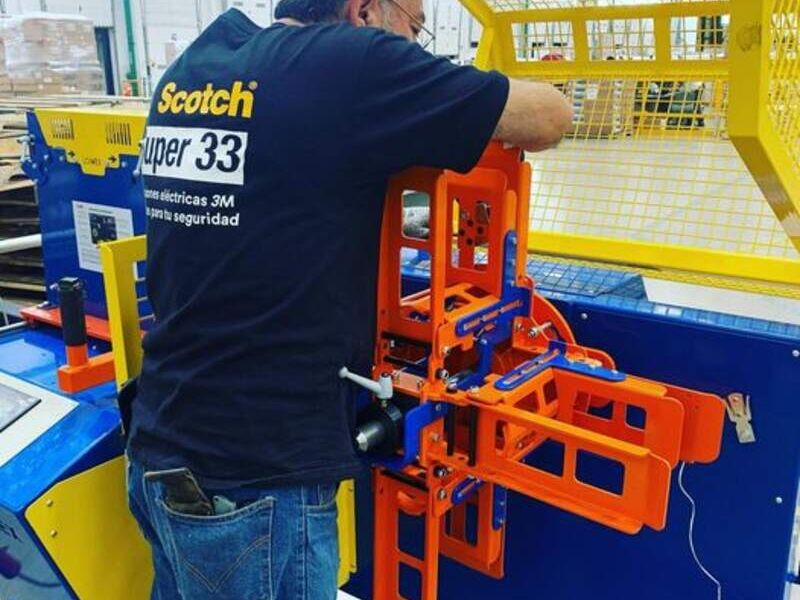 Máquina de cortes de cables  Iuspack México