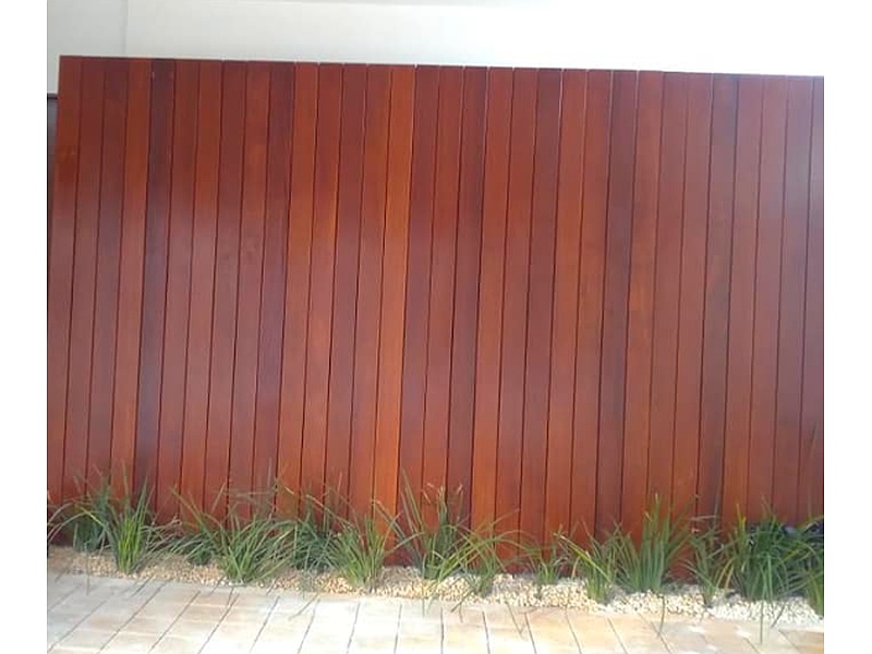 Paneles estriados de revestimiento de pared para decoración de la casa sin formaldehído, madera de PVC compuesta, tableros de WPC decorativos interiores MEXICO