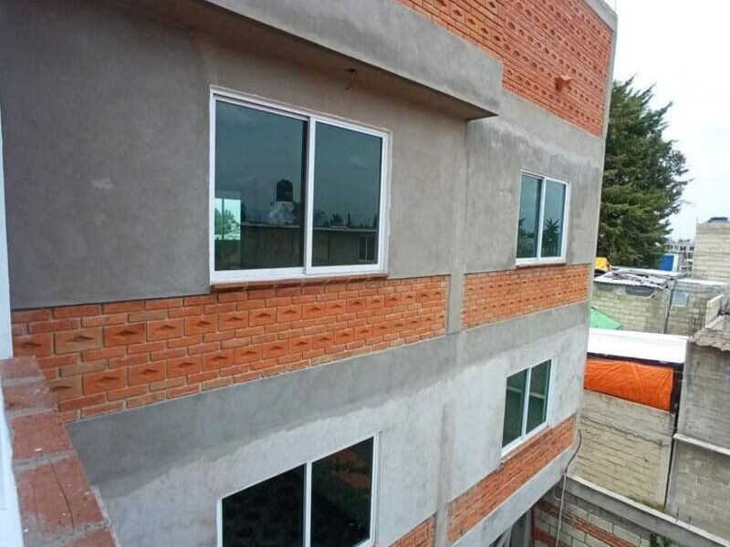 Ventas en aluminio blanco