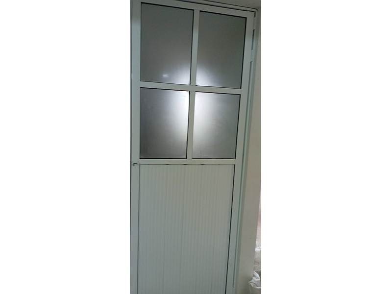 Puerta blanda de aluminio con vidrio Mexico Vidrio y aluminio bandera
