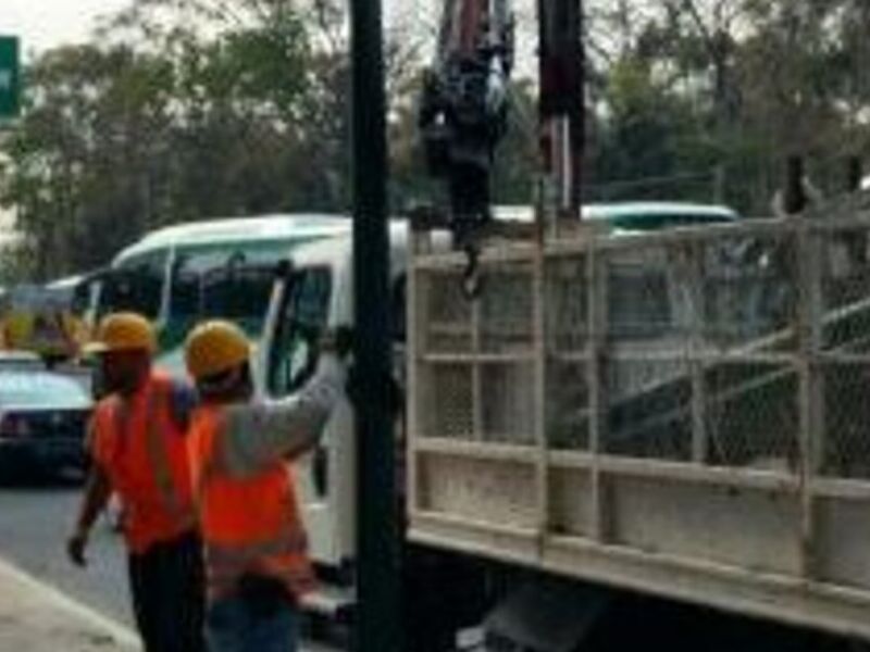 INSTALACIÓN DE ALUMBRADO PÚBLICO EN MÉXICO