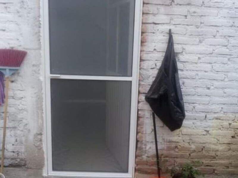 Mosquitero de aluminio 