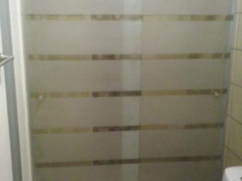 Cancel de baño  esmerilado