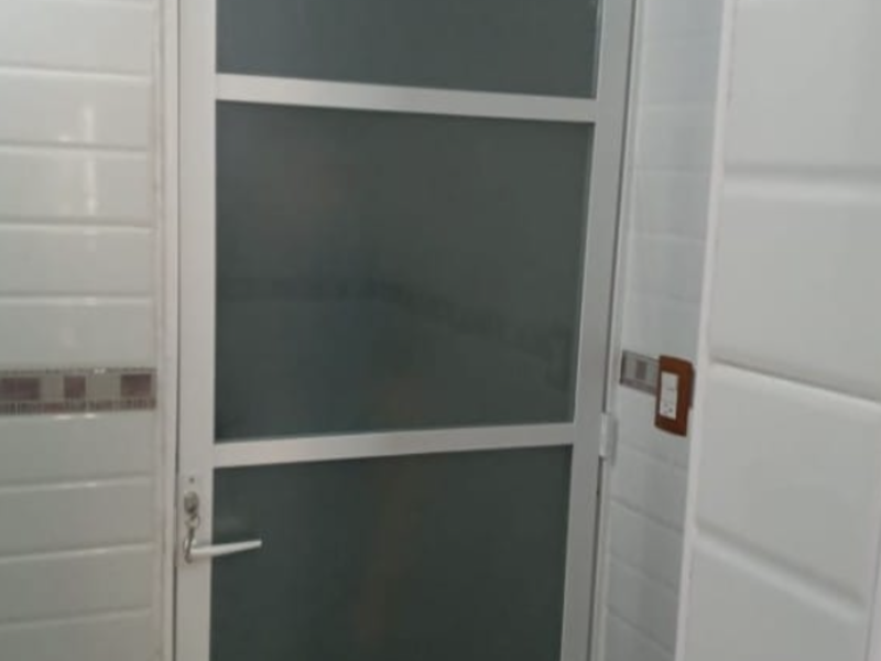 Puertas con vidrio blanco México 