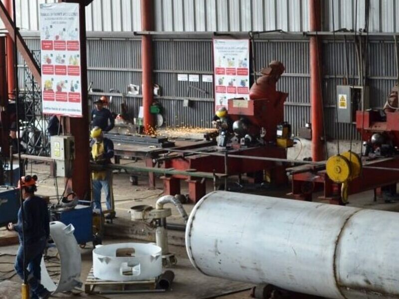 Fabricación de Tanques a Presión Apocada