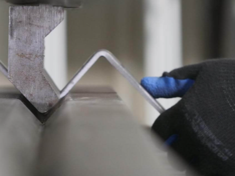 Doblez CNC de lámina México