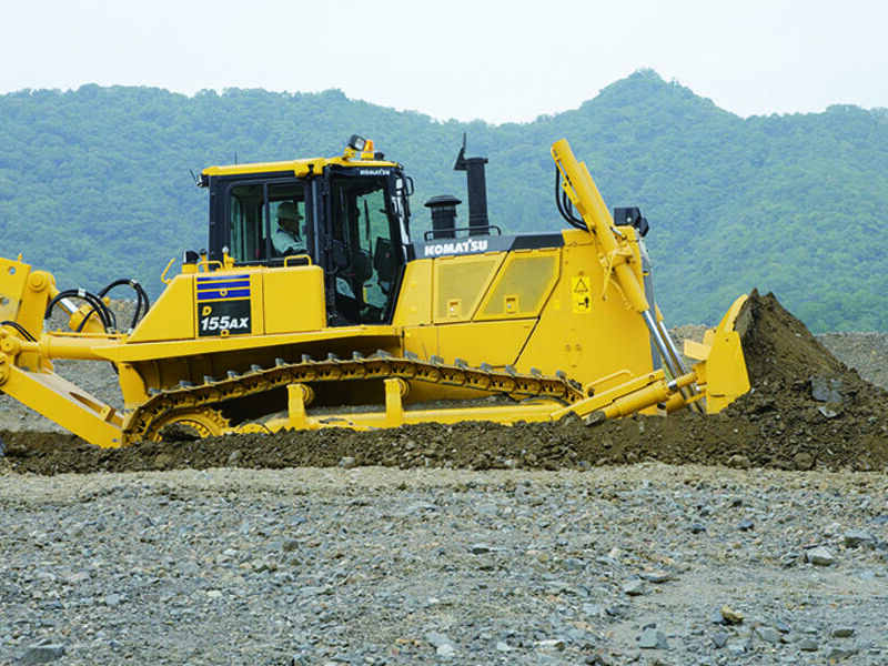 Tractor sobre orugas D155AX-6 Mexico 