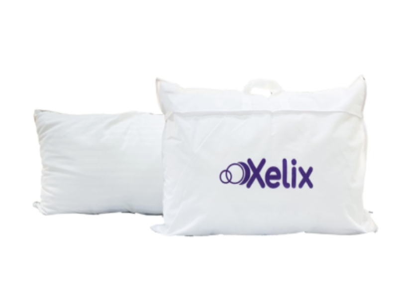Almohada Premium de Pluma Xelix Merida