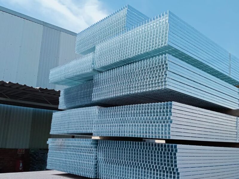 estructura de aluminio 120x60 en D.F