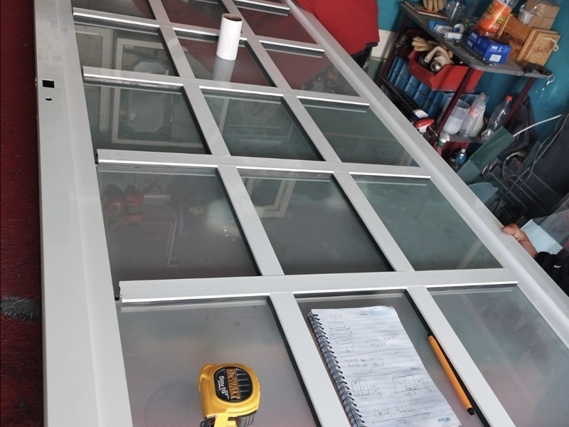 Ventana Aluminio Pequeña México
