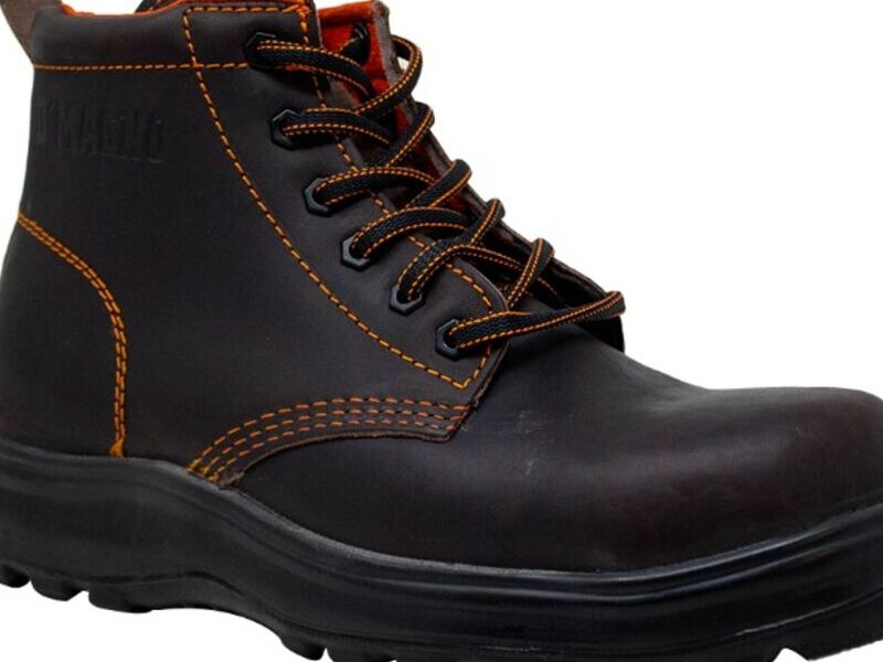 BOTA ALEMANA D'MAGNO EN LEÓN