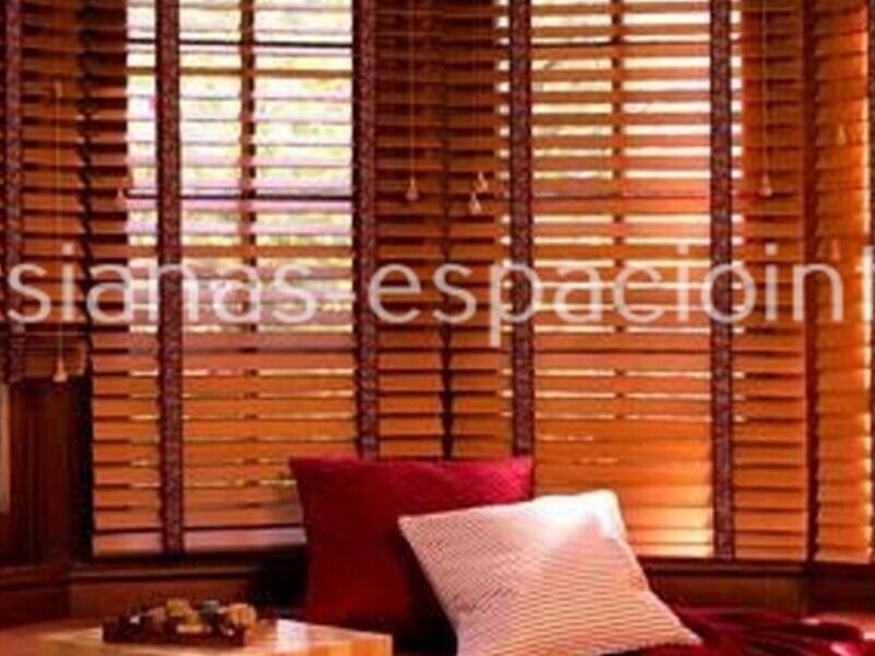 Persiana de madera Estática