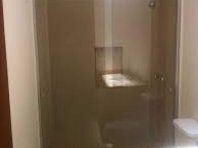 Canceles para baño corredizo en San Francisco 