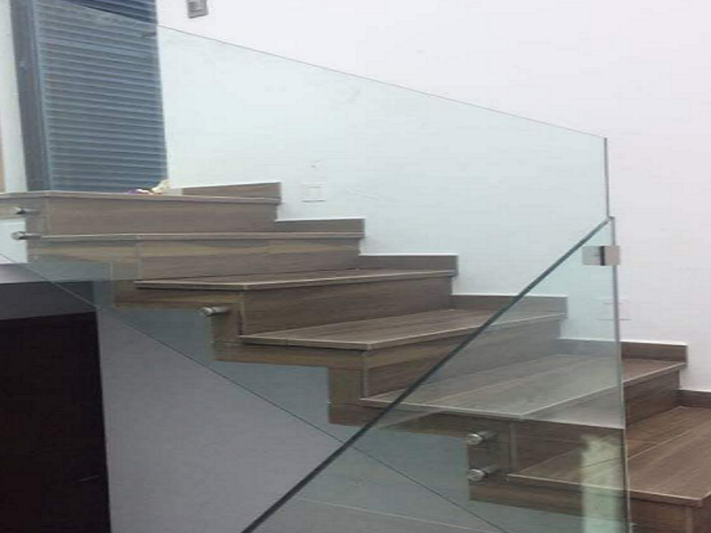 BARANDAL EN VIDRIO TEMPLADO TRANSPARENTE LEON