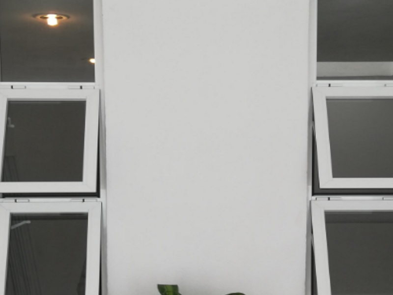 Ventanas de Proyección en aluminio Tlaxcala