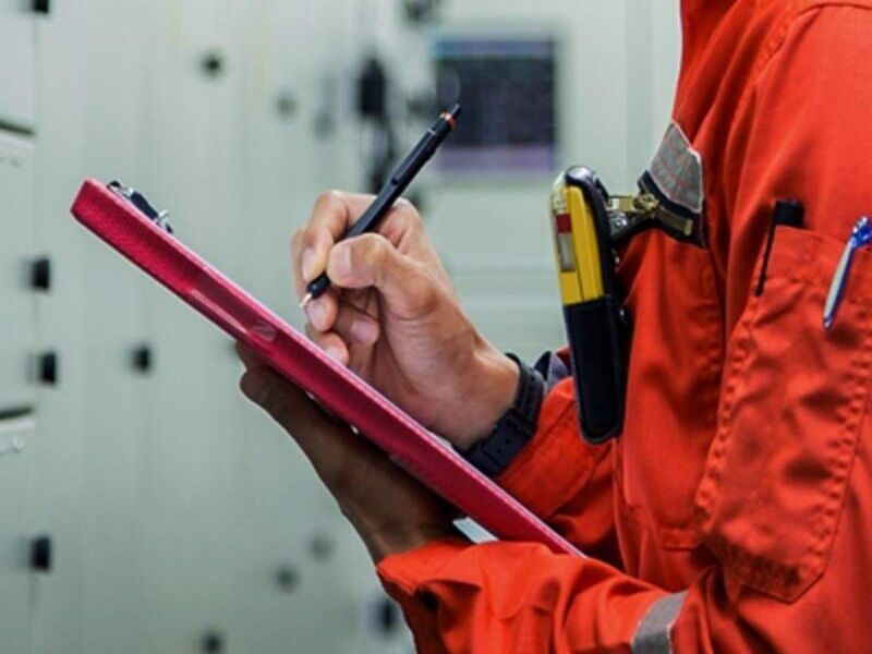 INGENIERÍA Y ASESORÍA ELÉCTRICA
