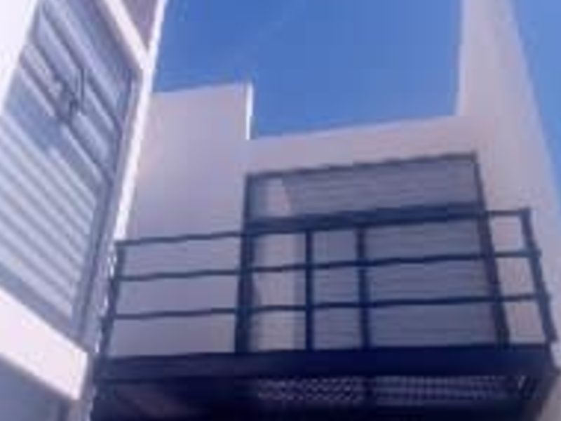 Fachada con cancelería Tlalnepantla México
