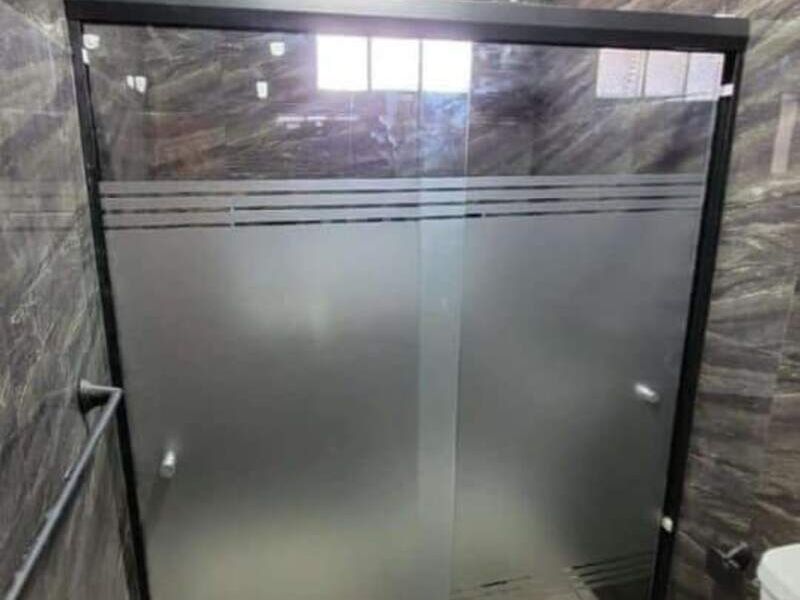 Puerta de baño en Puebla 