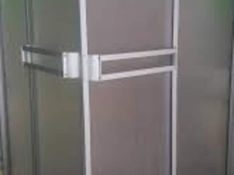 Cancel de baño de aluminio en Baja California 