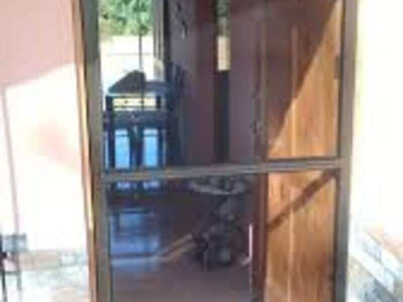 Puerta de aluminio en Morelos 