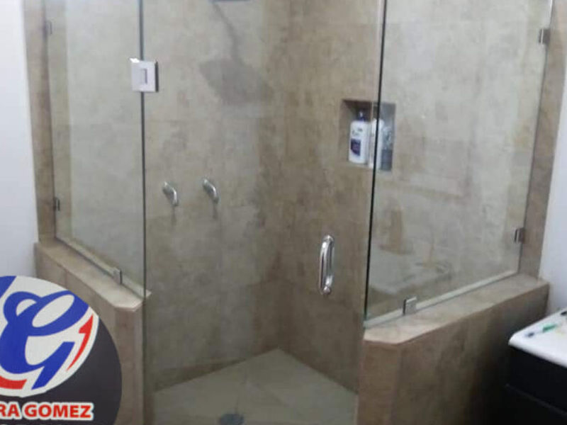 Puerta de baño en Morelos 