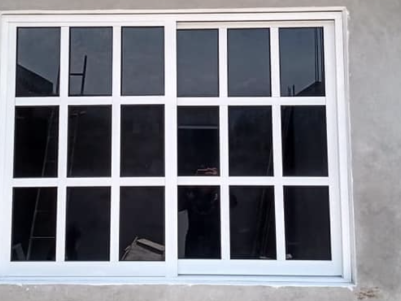 Ventana Aluminio Pequeña México