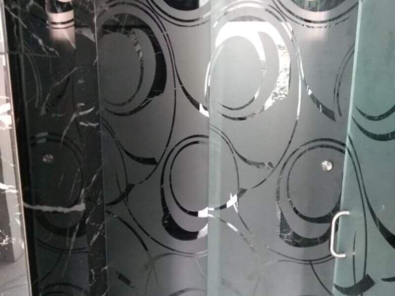 PUERTAS DE VIDRIO TEMPLADO EN CDMX
