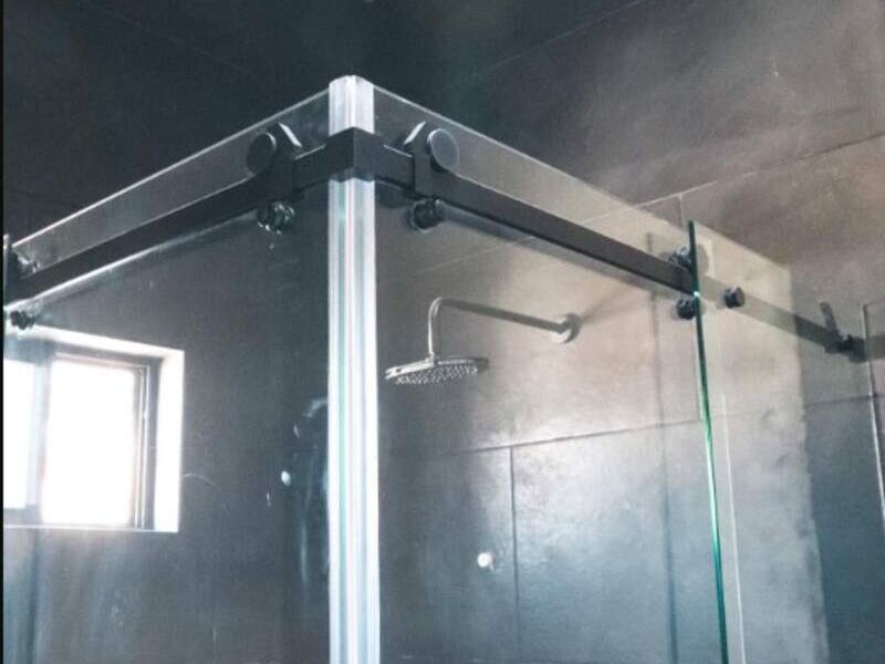 Canceles de Baños corredizos en Hermosillo