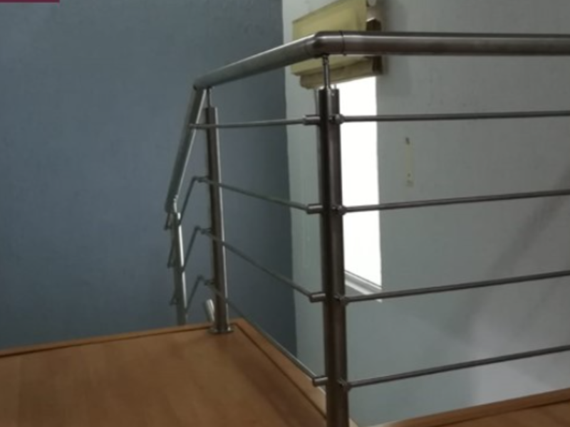  BARANDAL DE ACERO INOXIDABLE PARA INTERIOR