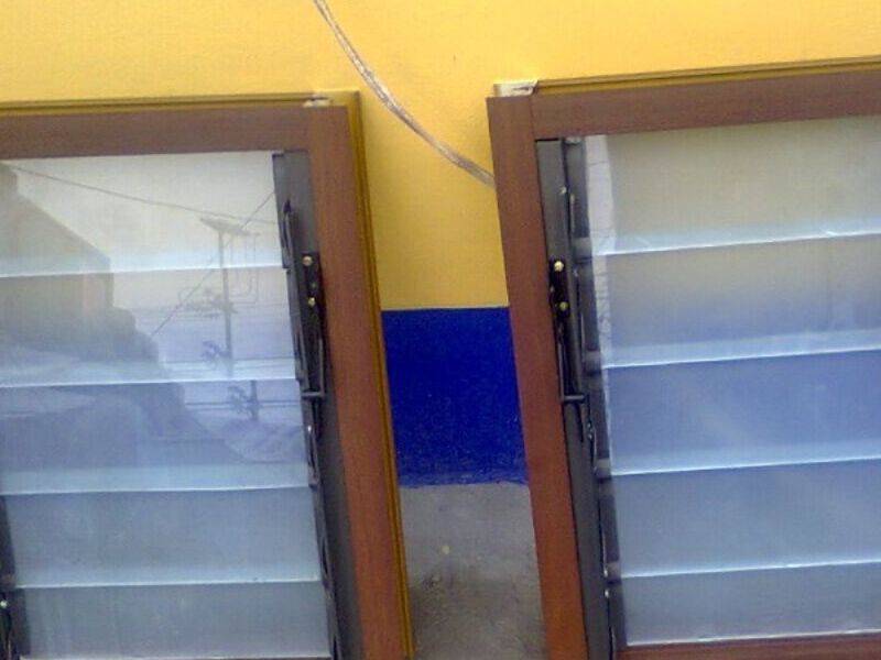 VENTANA ALUMINIO SALAS EN DF