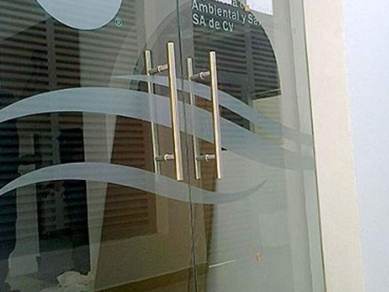 PUERTAS DE VIDRIO TEMPLADO EN PUEBLA
