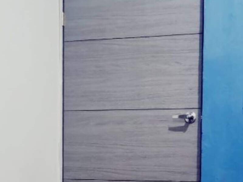 Puerta aluminio G  en Villahermosa