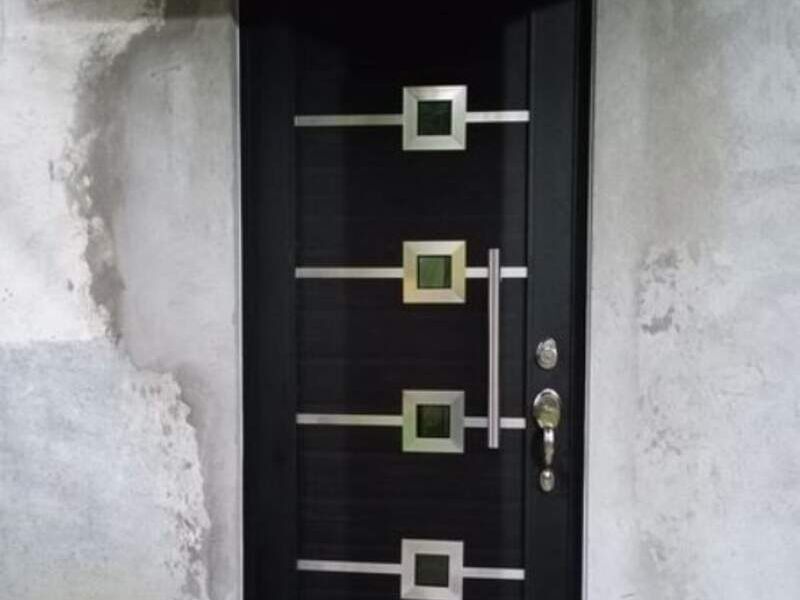 Puerta aluminio en Cunduacán
