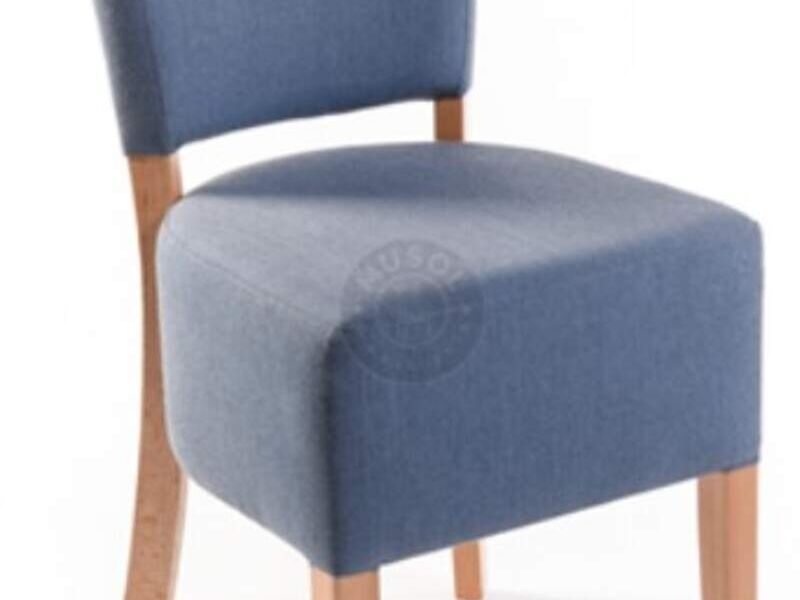 Silla de madera azul tapizada Musol Zapopan