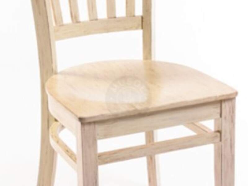 Silla color madera  Musol Zapopan