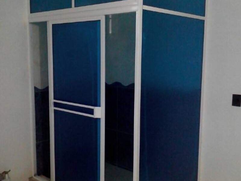 CANCEL PARA BAÑO FONDO AZUL en Zacatecas