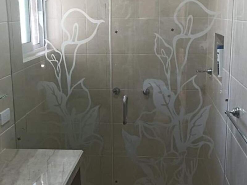 cancel de baño con diseños en Tlaltenango
