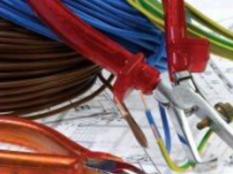 MANTENIMIENTO Y PRUEBAS A TRANSFORMADORES