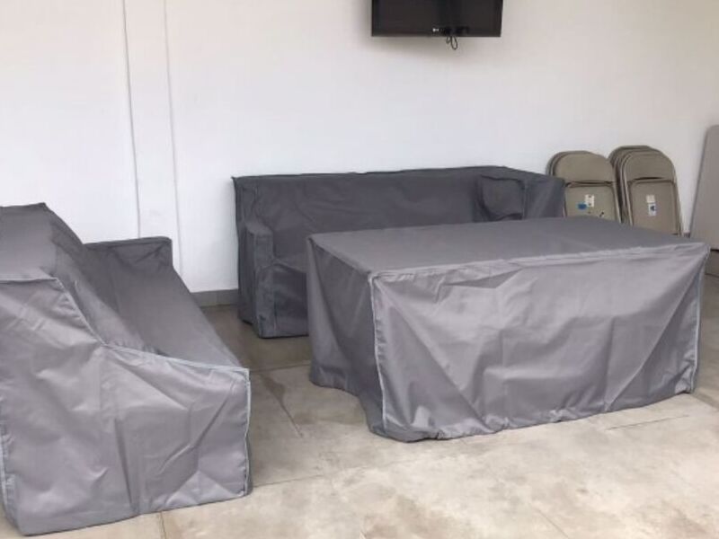 Forro gris para sofá Monterrey