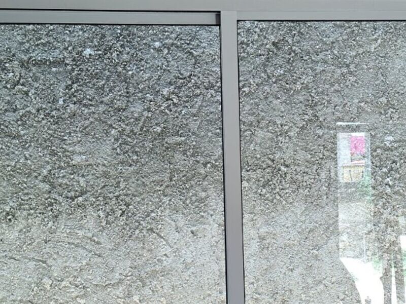 Ventana corrediza gris 1 en Merida
