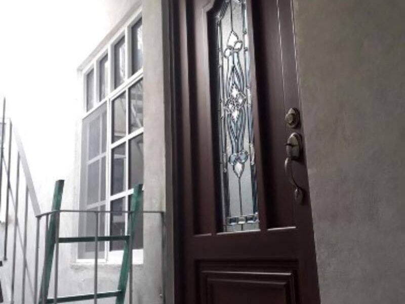 Puerta de aluminio en Mexico