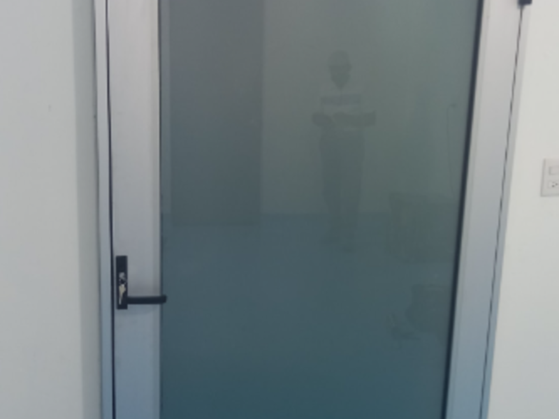 Puerta de aluminio y cristal Monterrey