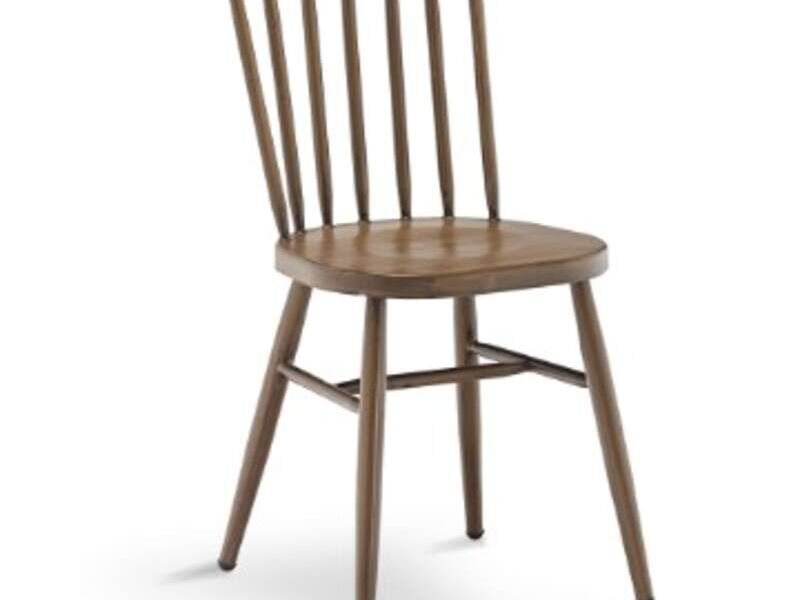silla de madera café MOMALIA Zapopan