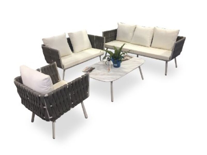 Sillones negros y beige MOMALIA Zapopan