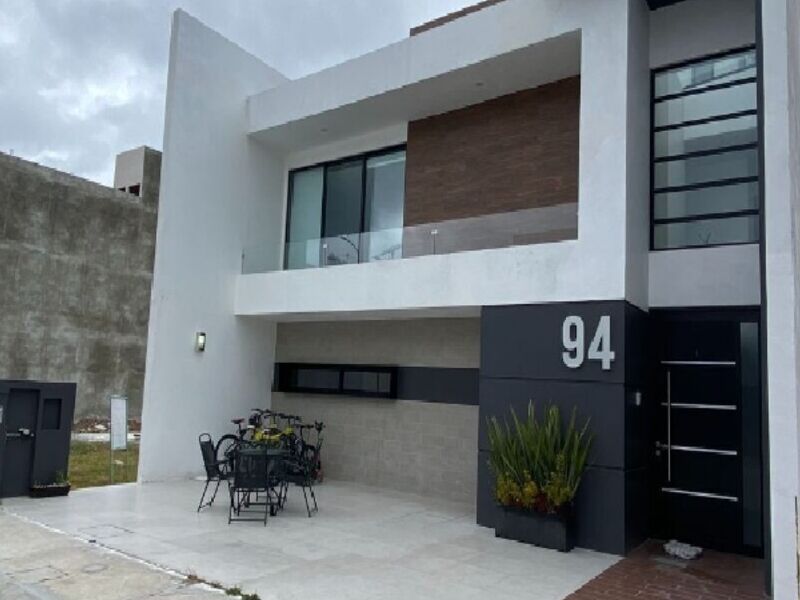 Casa residencial en venta, Pachuca.
