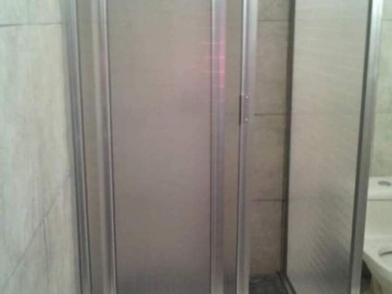 Cancel de baño policarbonato  en Merida