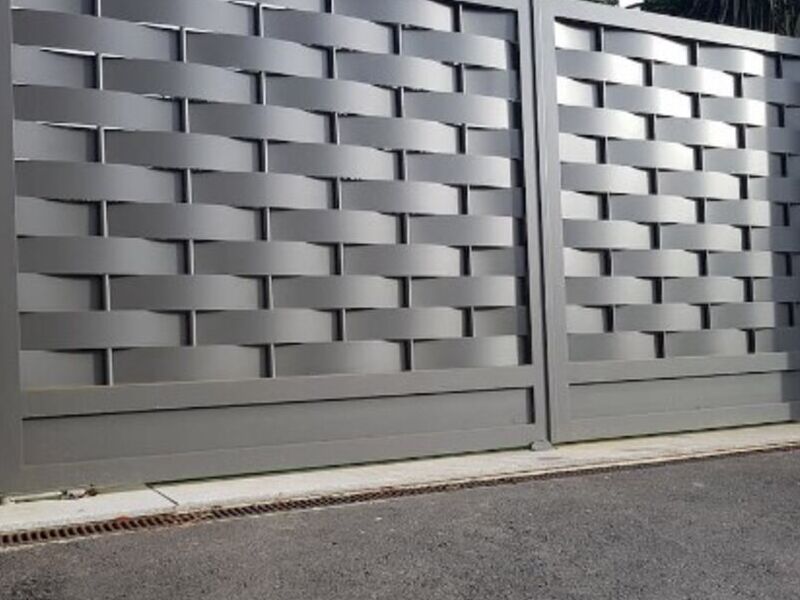 Puerta abatible Xalapa PRESTON 