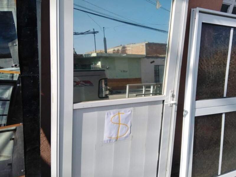 Puerta de aluminio Mexico
