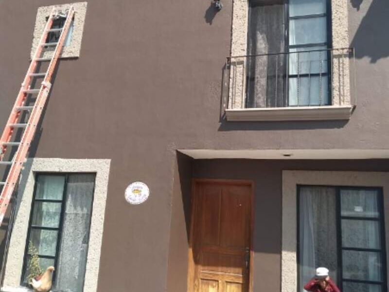 Fachada ventanas de aluminio en Merida