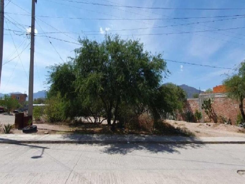 Venta de casa en El Arenal Centro